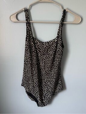 & other stories black and white one piece bathing suit size 6